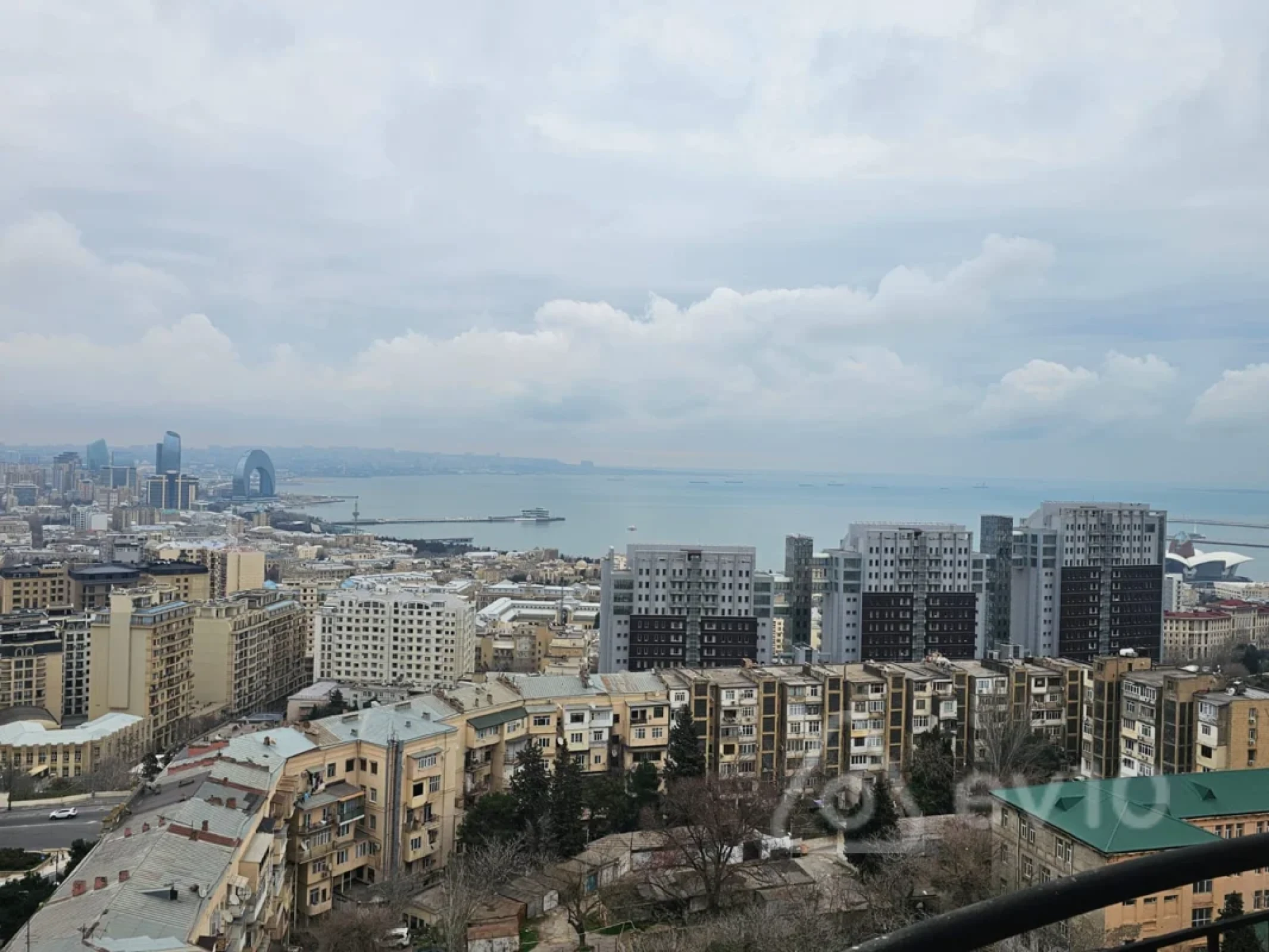 Satılır 3 otaqlı yeni tikili 168 m²
