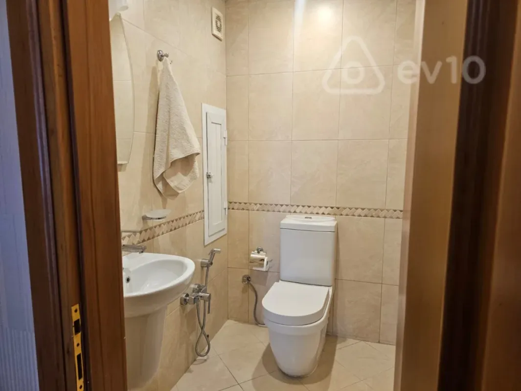 Satılır 3 otaqlı yeni tikili 168 m²