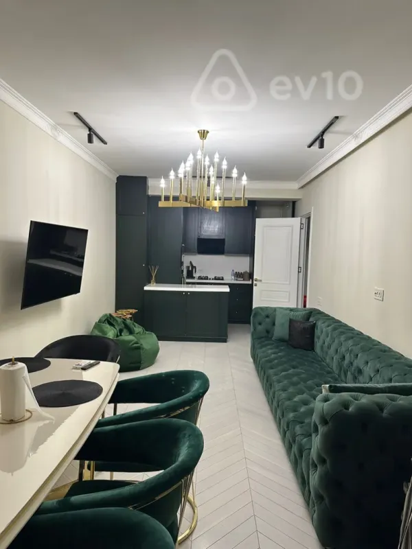 Kirayə verilir 3 otaqlı yeni tikili 90 m²