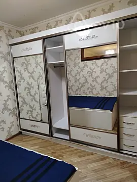 Kirayə verilir 2 otaqlı yeni tikili 75 m²