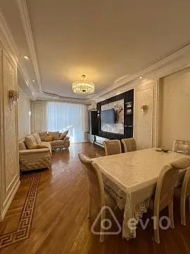 Satılır 3 otaqlı yeni tikili 140 m² — Bakı, Nəsimi 3 otaq 140.00 m²