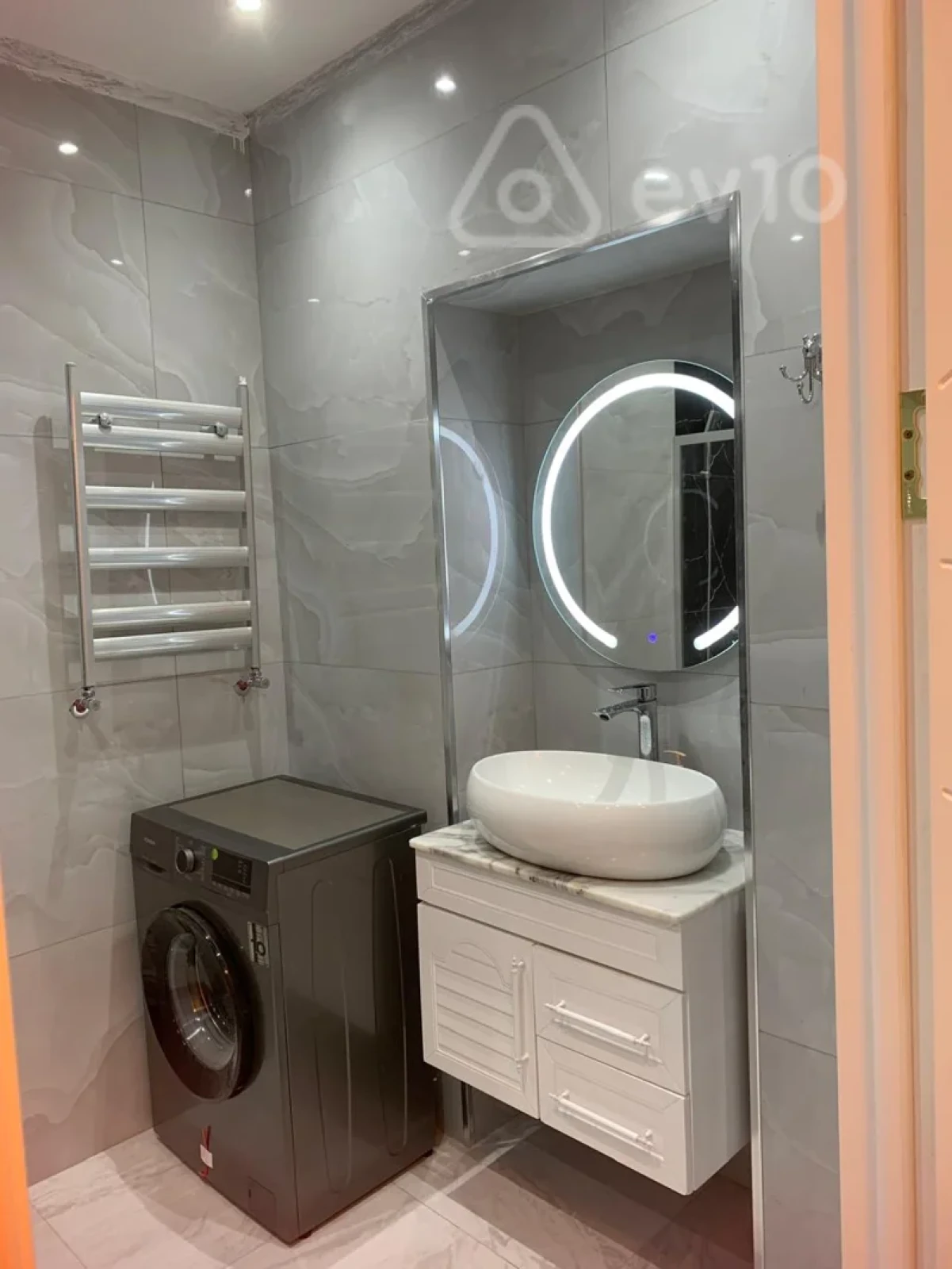 Satılır 2 otaqlı yeni tikili 67 m²