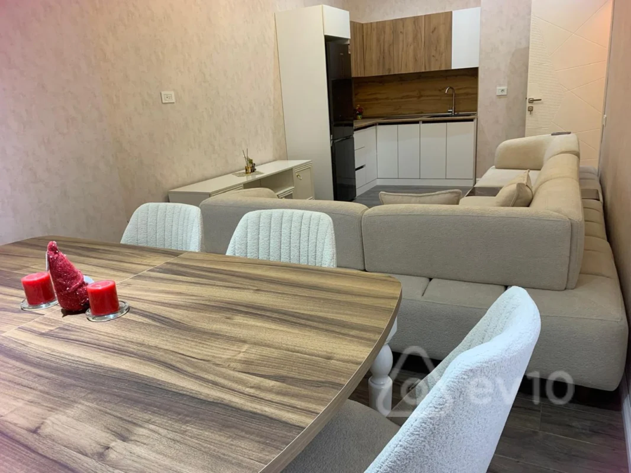Satılır 2 otaqlı yeni tikili 67 m²