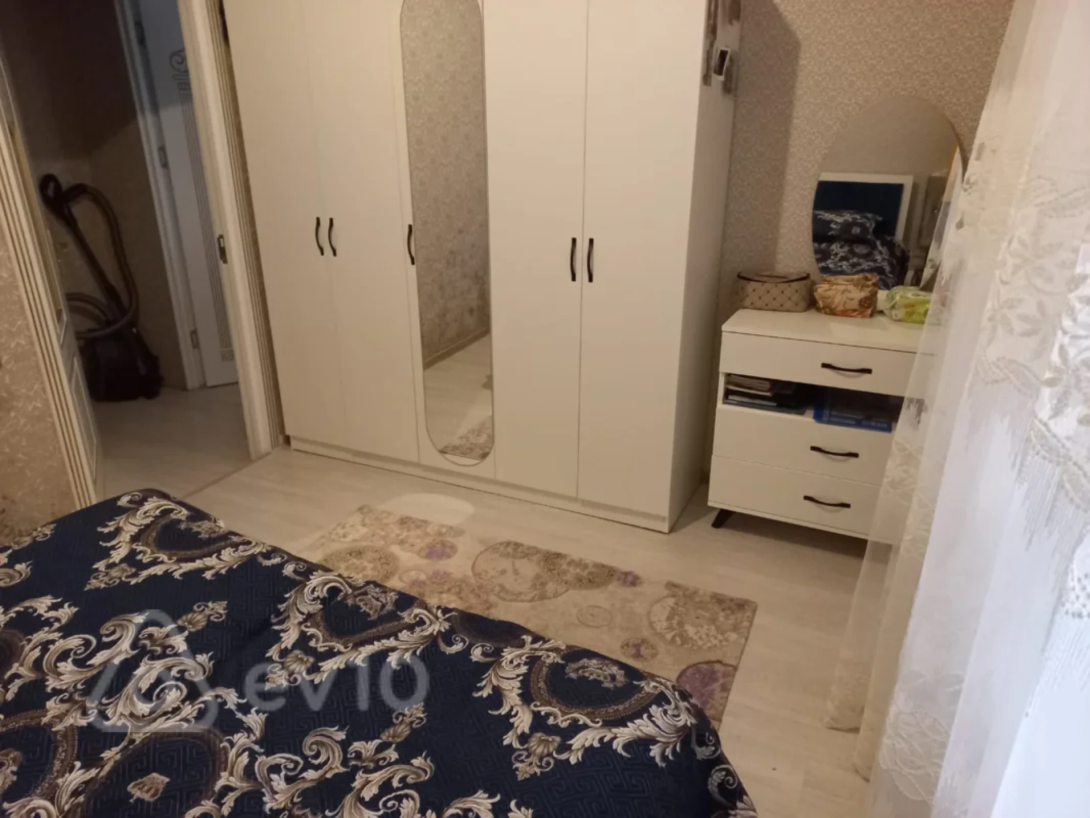 Satılır 2 otaqlı yeni tikili 50 m²