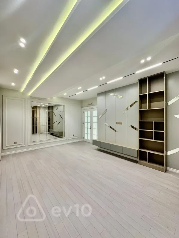 Satılır 3 otaqlı yeni tikili 129 m²