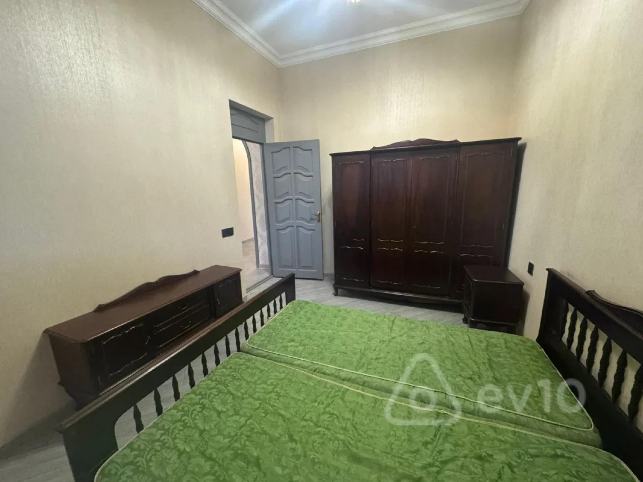 Kirayə verilir 3 otaqlı həyət evi 140 m²