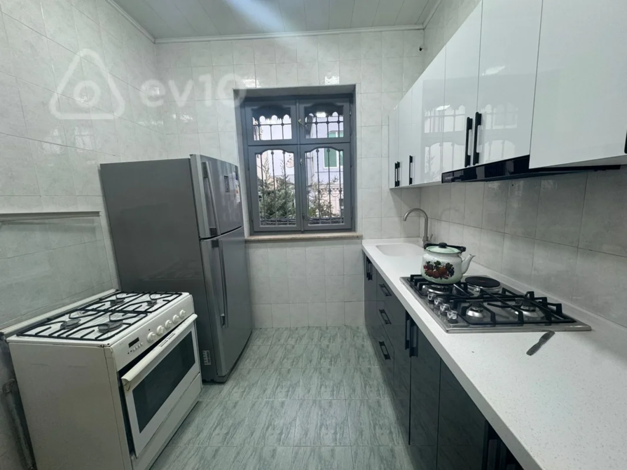 Kirayə verilir 3 otaqlı həyət evi 140 m²
