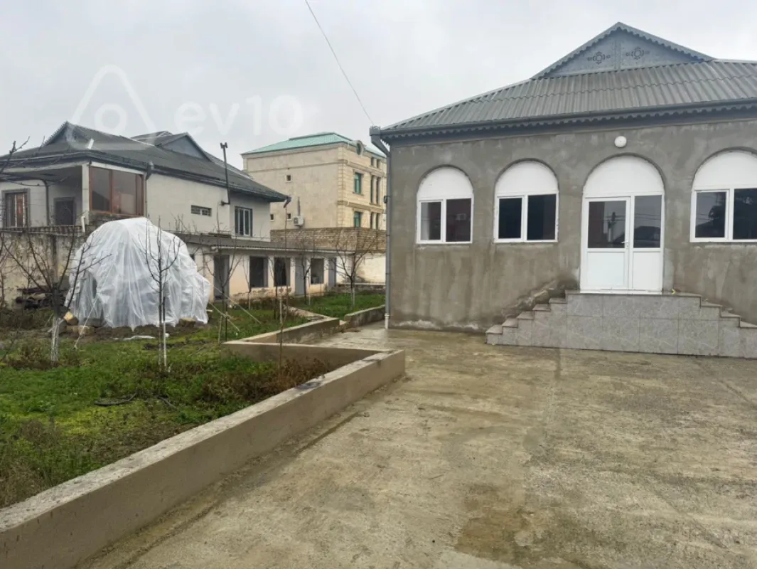 Kirayə verilir 3 otaqlı həyət evi 140 m²