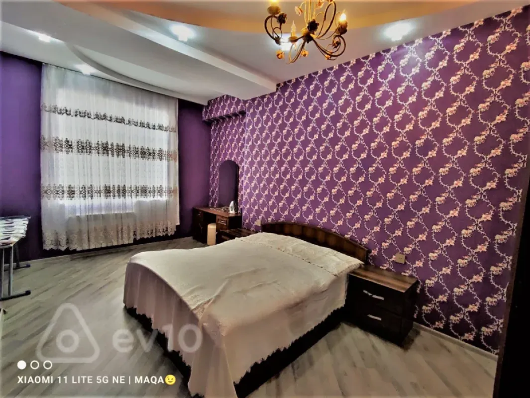 Kirayə verilir 3 otaqlı yeni tikili 90 m²