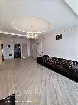 Kirayə verilir 3 otaqlı yeni tikili 90 m²