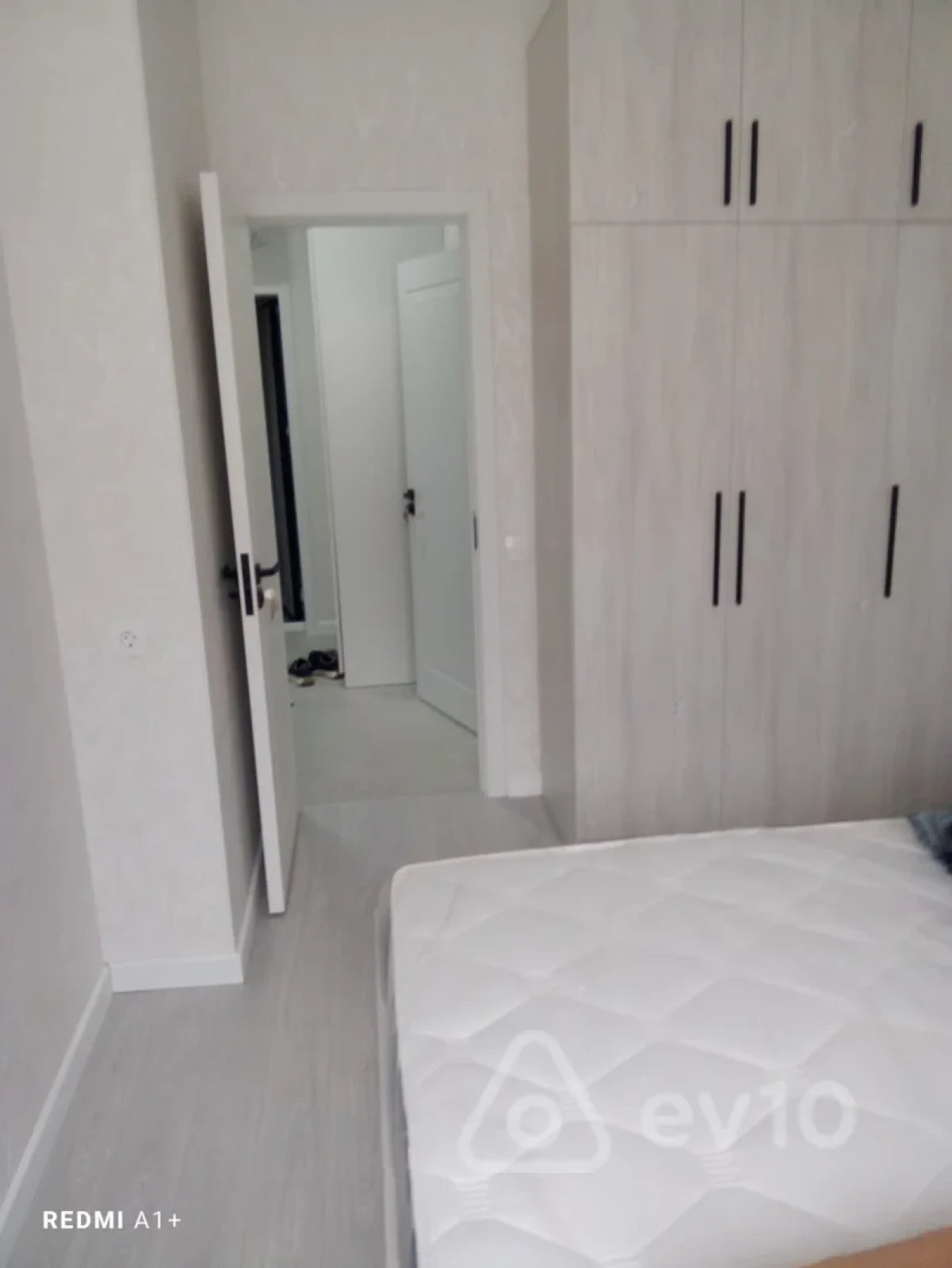 Kirayə verilir 2 otaqlı yeni tikili 47 m²