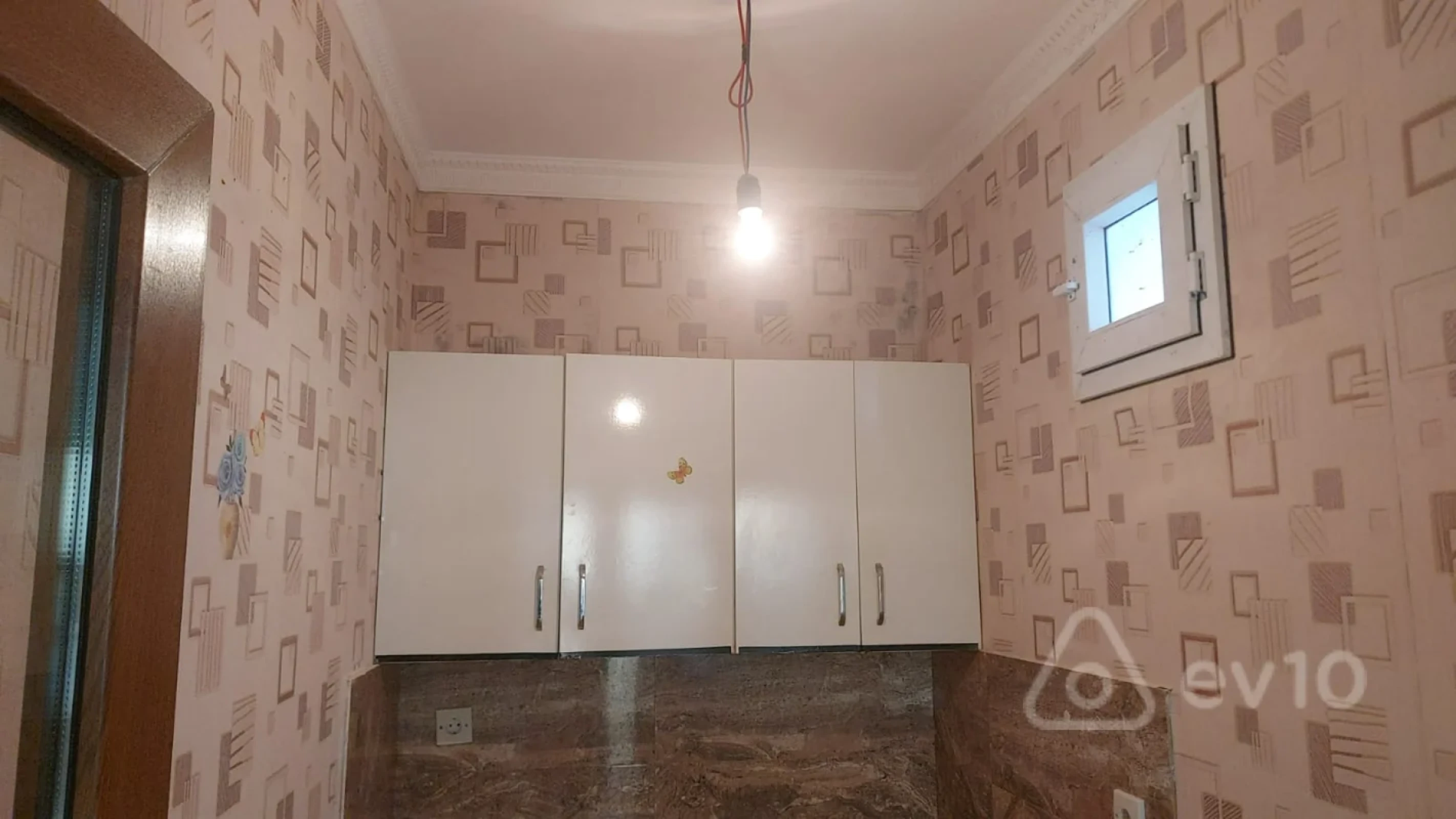 Kirayə verilir 2 otaqlı həyət evi 40 m²