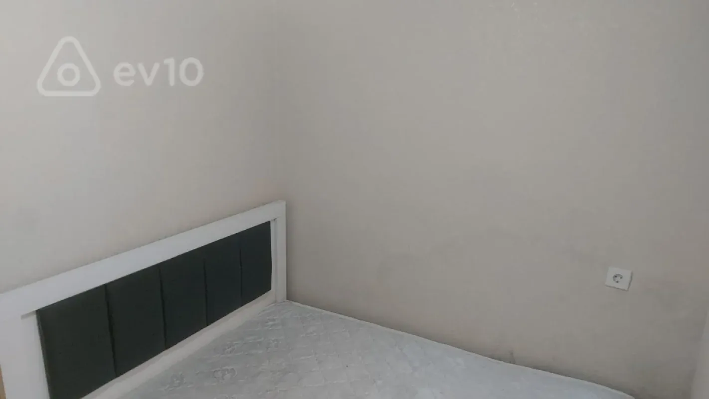 Kirayə verilir 2 otaqlı həyət evi 40 m²