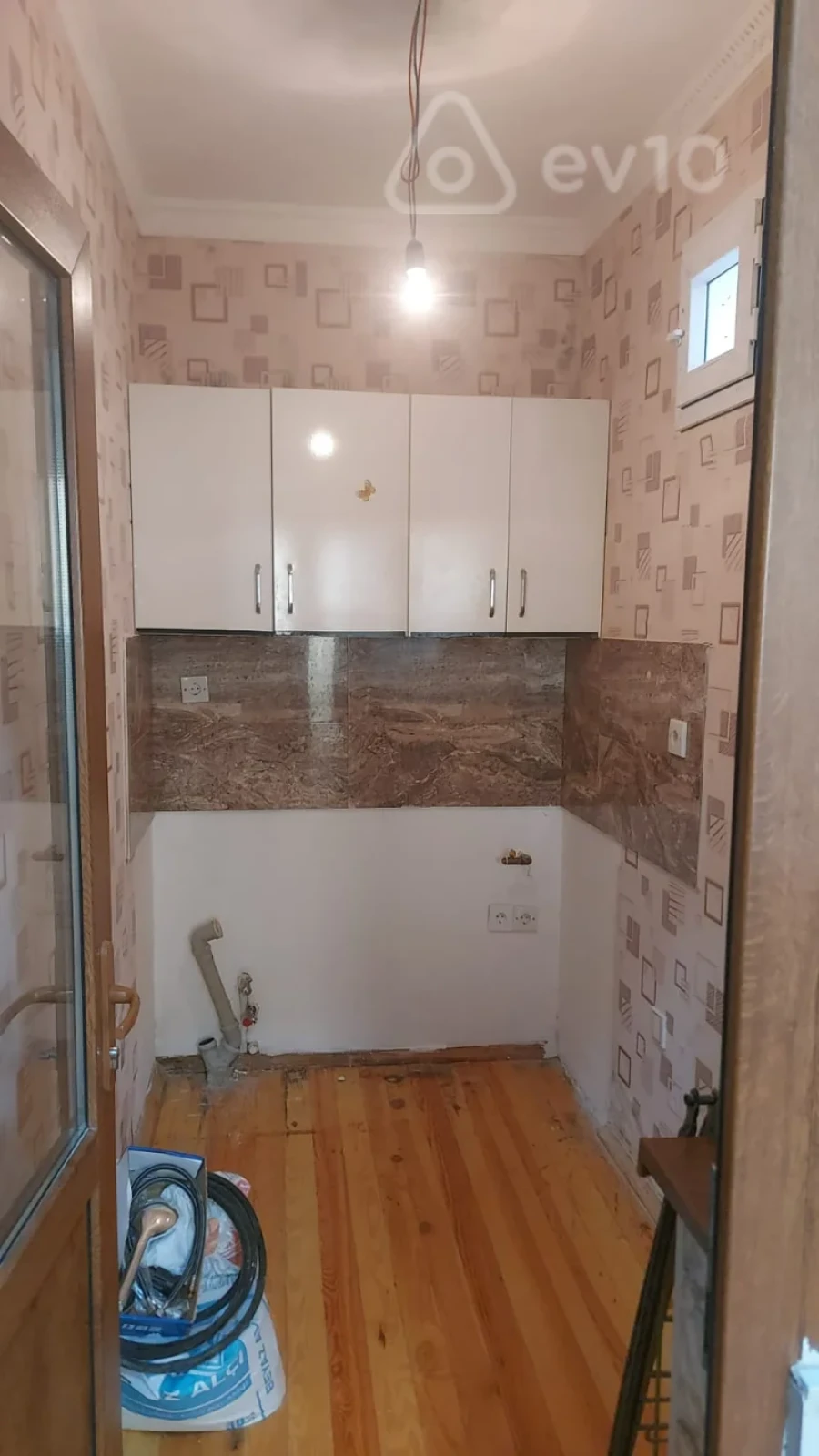 Kirayə verilir 2 otaqlı həyət evi 40 m²