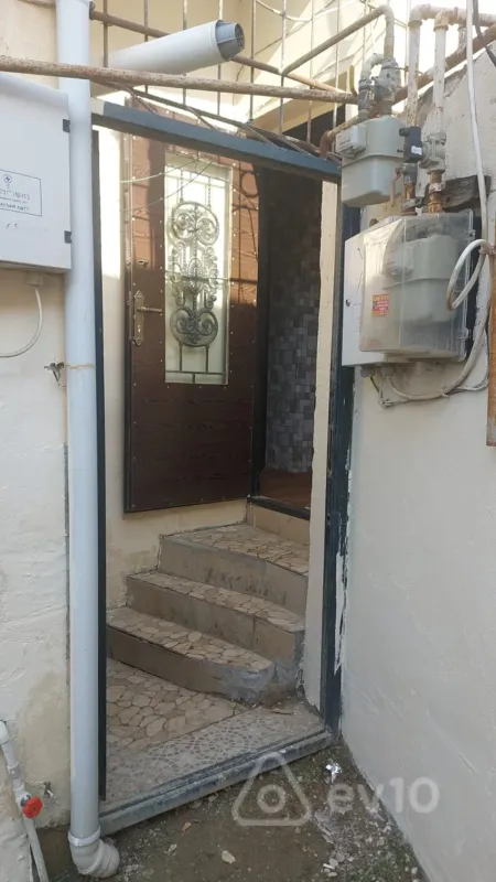 Kirayə verilir 2 otaqlı həyət evi 40 m²