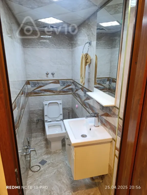 Satılır 3 otaqlı yeni tikili 100 m²