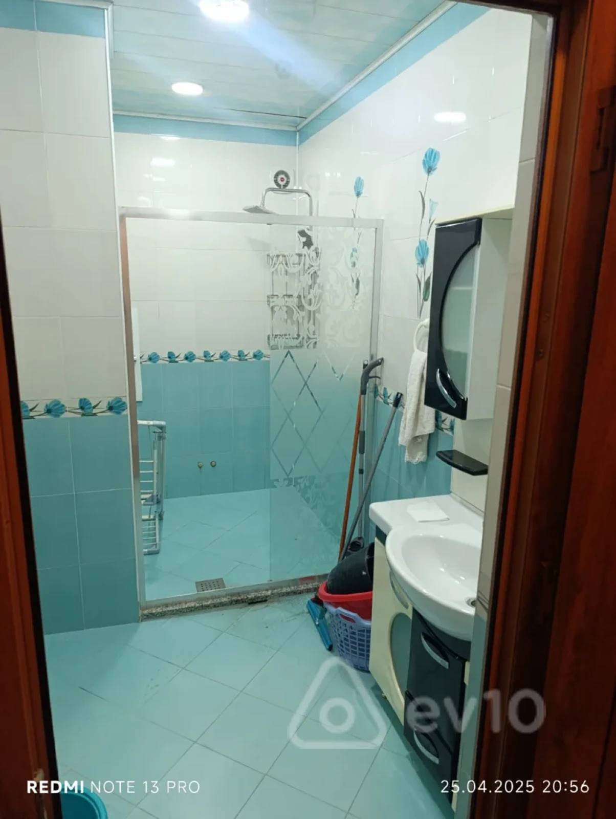 Satılır 3 otaqlı yeni tikili 100 m²