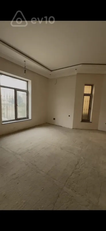 Satılır 7 otaqlı həyət evi 150 m²