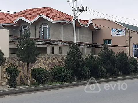 Satılır 7 otaqlı həyət evi 150 m²