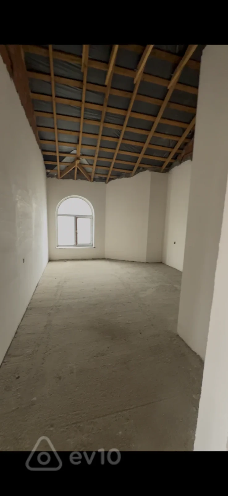 Satılır 7 otaqlı həyət evi 150 m²