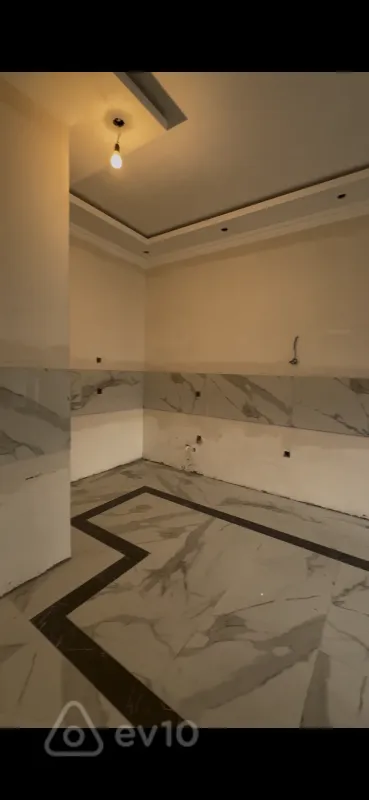 Satılır 7 otaqlı həyət evi 150 m²