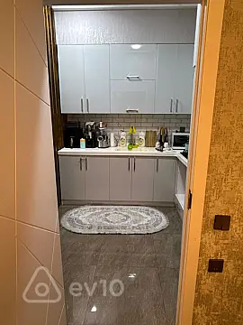Satılır 2 otaqlı yeni tikili 64 m²