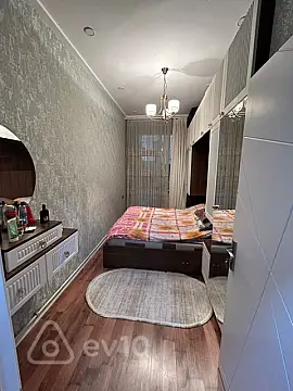 Satılır 2 otaqlı yeni tikili 64 m²