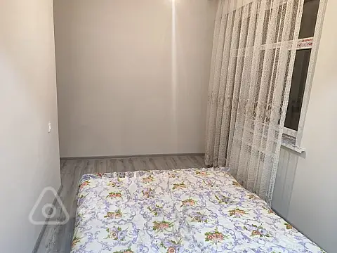 Kirayə verilir 2 otaqlı yeni tikili 45 m²