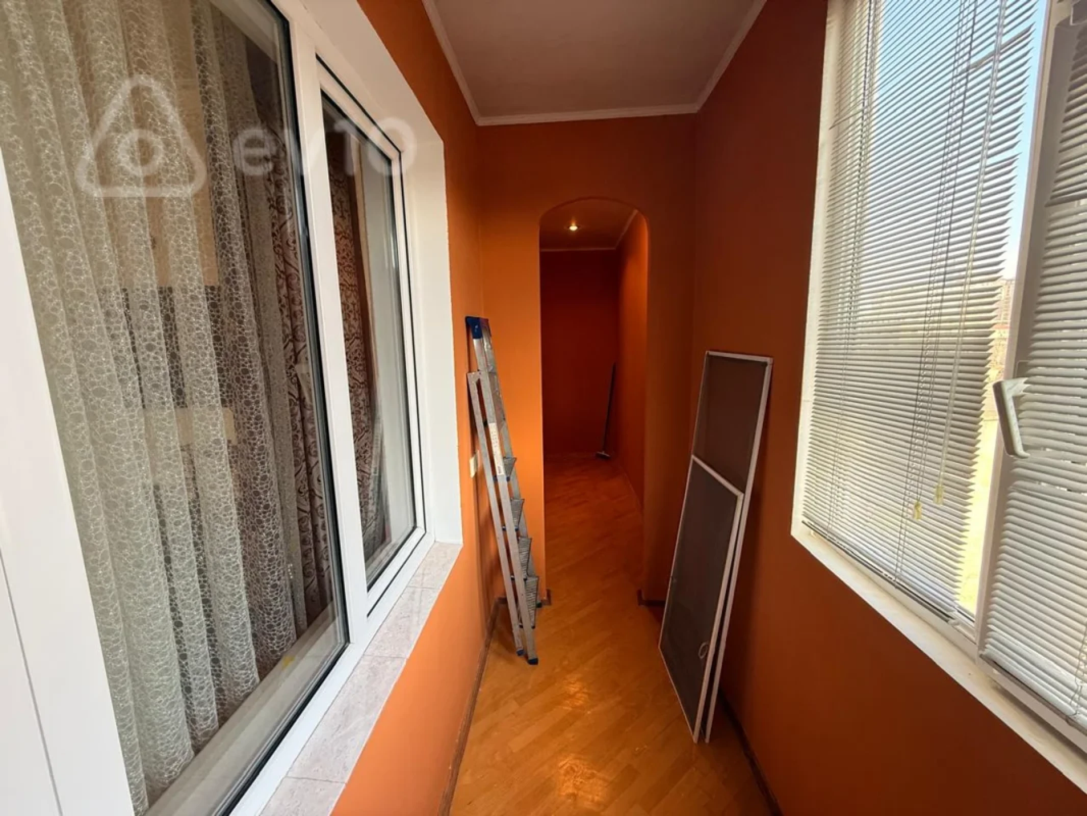 Kirayə verilir 3 otaqlı köhnə tikili 90 m²