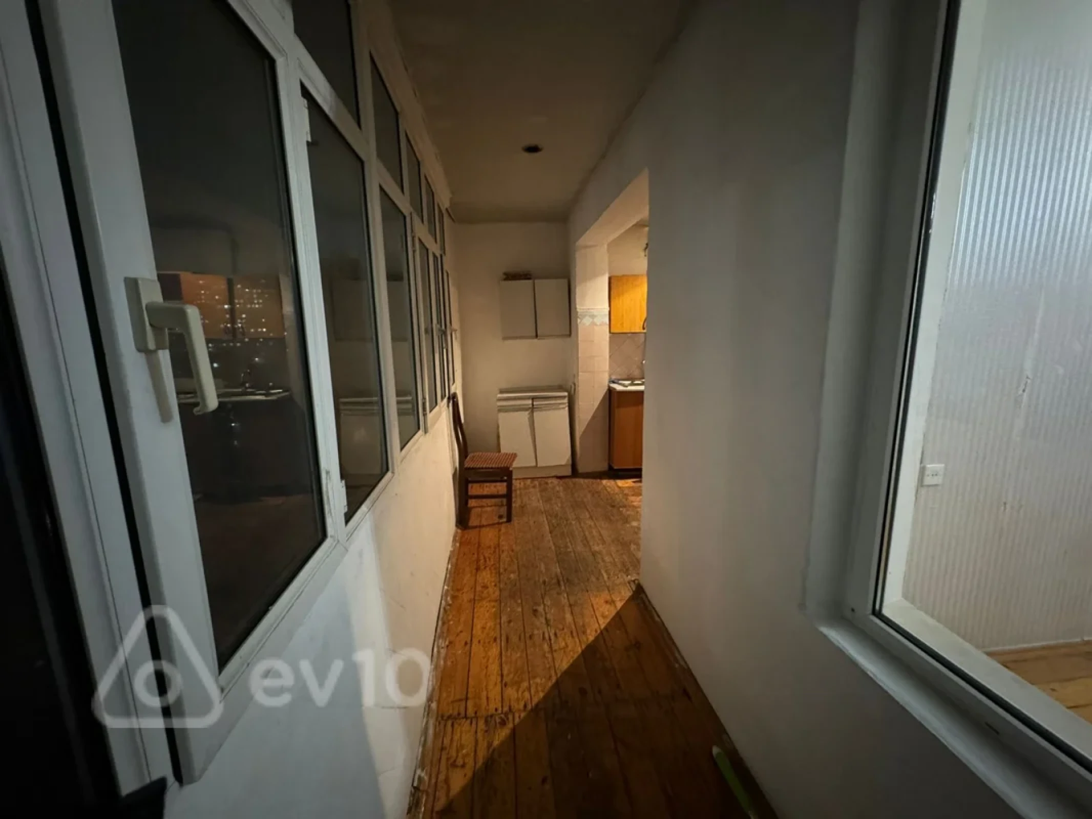 Kirayə verilir 3 otaqlı köhnə tikili 80 m²
