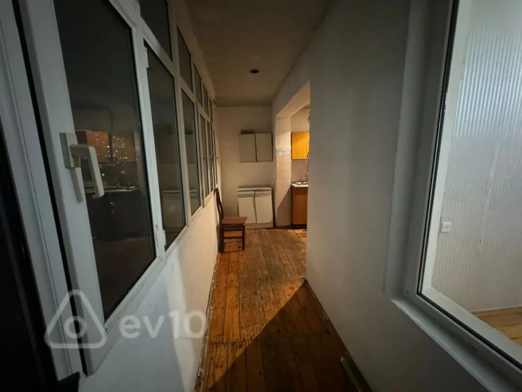 Kirayə verilir 3 otaqlı köhnə tikili 80 m²
