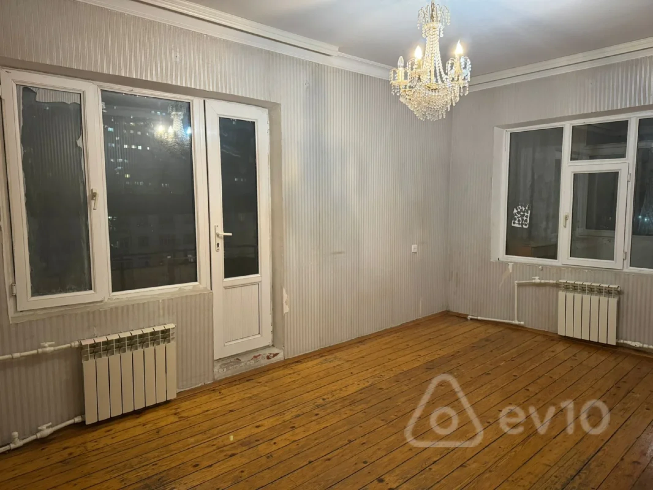 Kirayə verilir 3 otaqlı köhnə tikili 80 m²