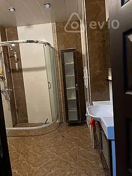 Kirayə verilir 3 otaqlı yeni tikili 60 m²