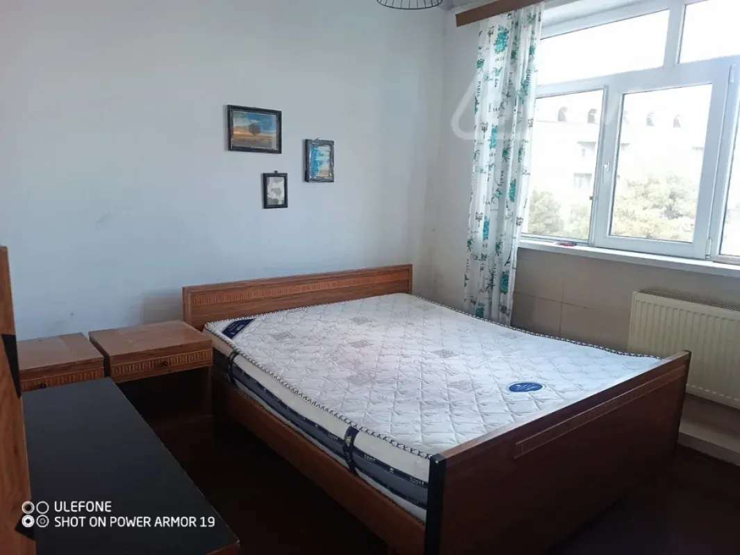 Kirayə verilir 2 otaqlı köhnə tikili 25 m²