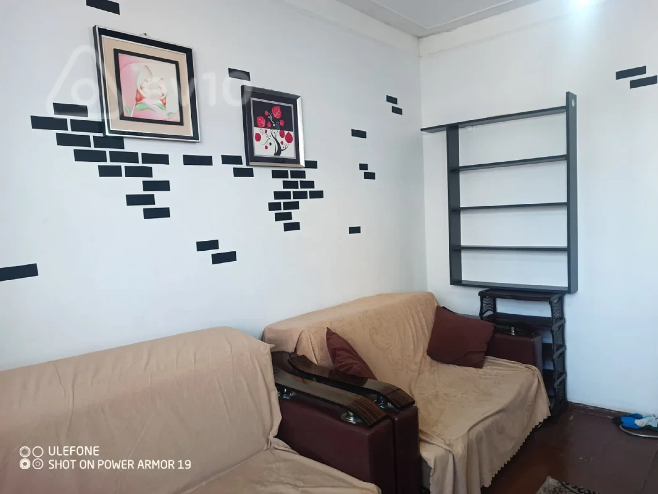 Kirayə verilir 2 otaqlı köhnə tikili 25 m²