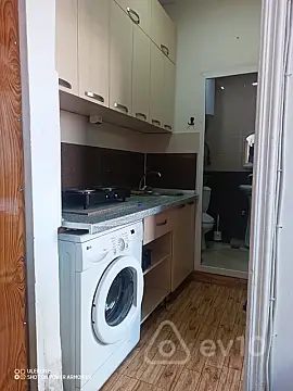 Kirayə verilir 2 otaqlı köhnə tikili 25 m²