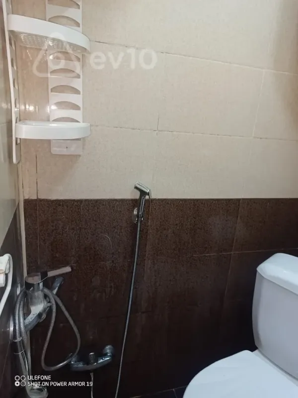 Kirayə verilir 2 otaqlı köhnə tikili 25 m²