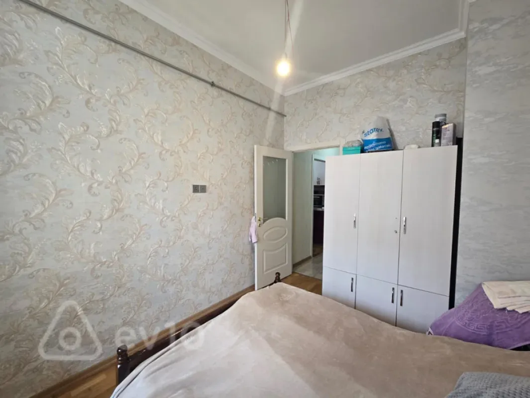 Kirayə verilir 2 otaqlı yeni tikili 50 m²