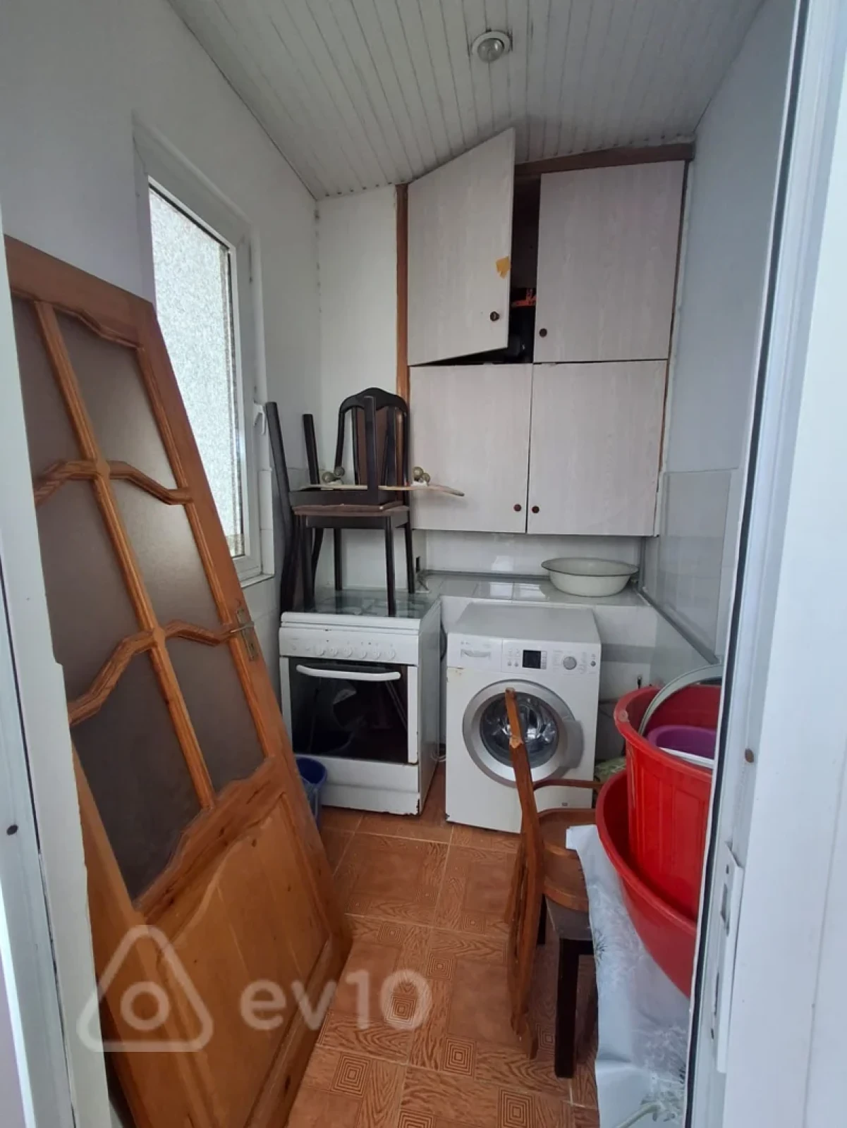 Kirayə verilir 2 otaqlı köhnə tikili 85 m²