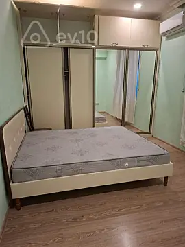 Kirayə verilir 2 otaqlı yeni tikili 80 m²