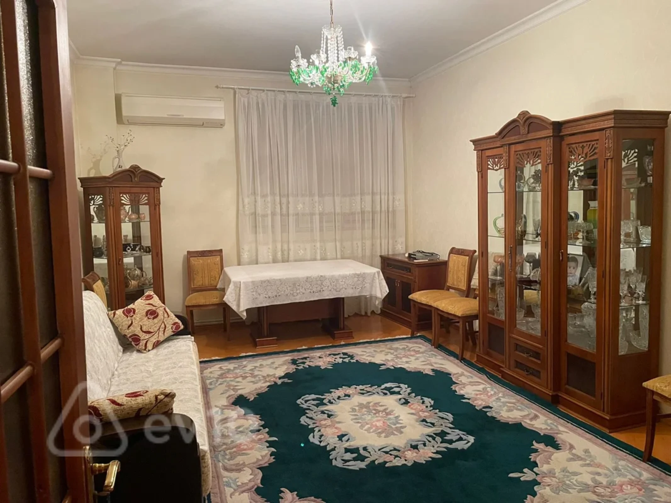 Satılır 2 otaqlı yeni tikili 85 m²