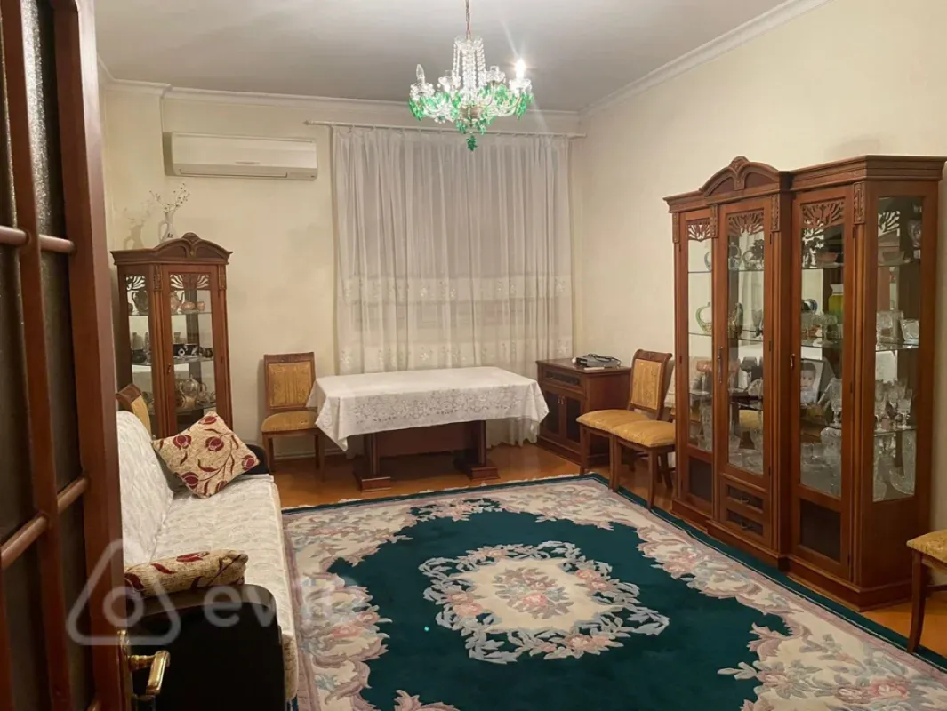 Satılır 2 otaqlı yeni tikili 85 m²