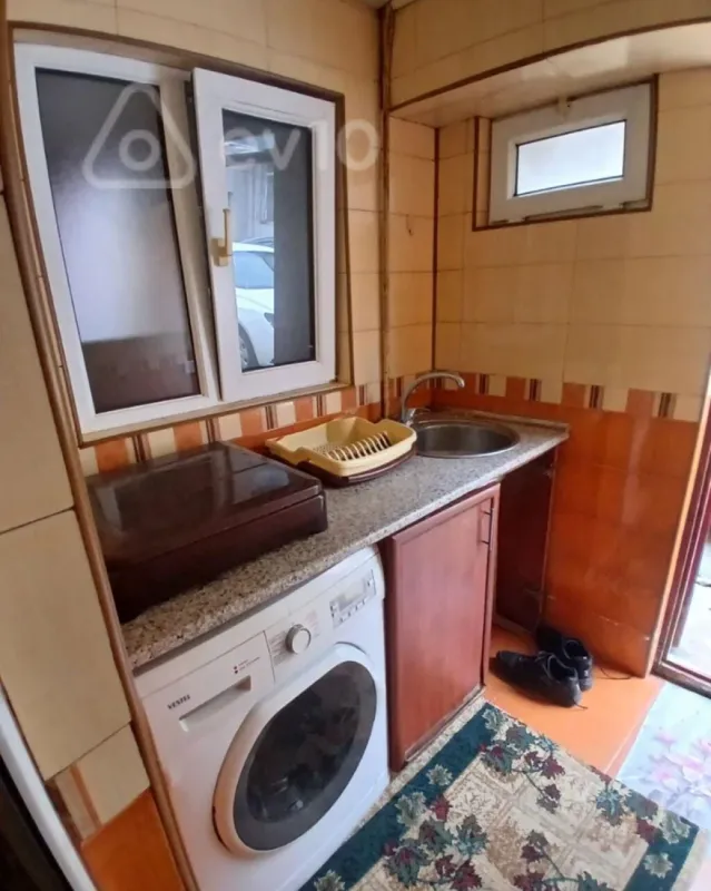 Kirayə verilir 1 otaqlı həyət evi 15 m²