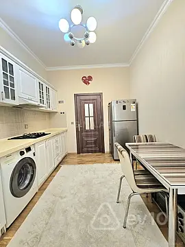 Kirayə verilir 2 otaqlı yeni tikili 64 m²