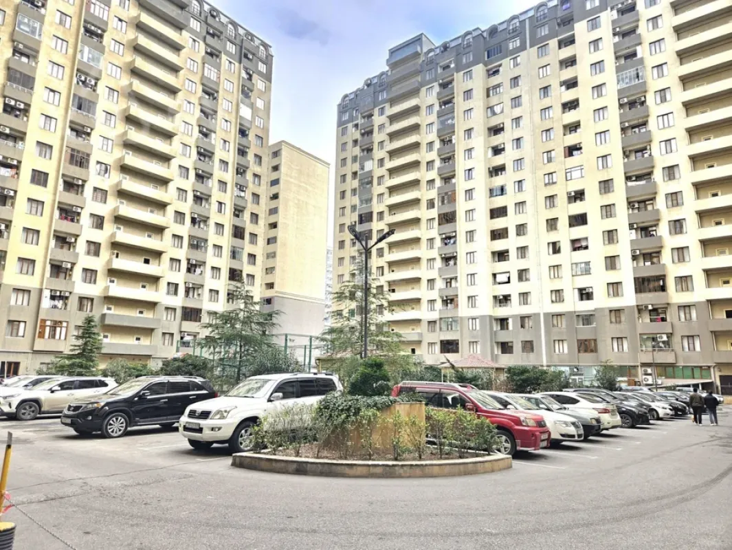 Kirayə verilir 2 otaqlı yeni tikili 64 m²