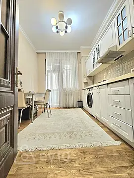 Kirayə verilir 2 otaqlı yeni tikili 64 m²