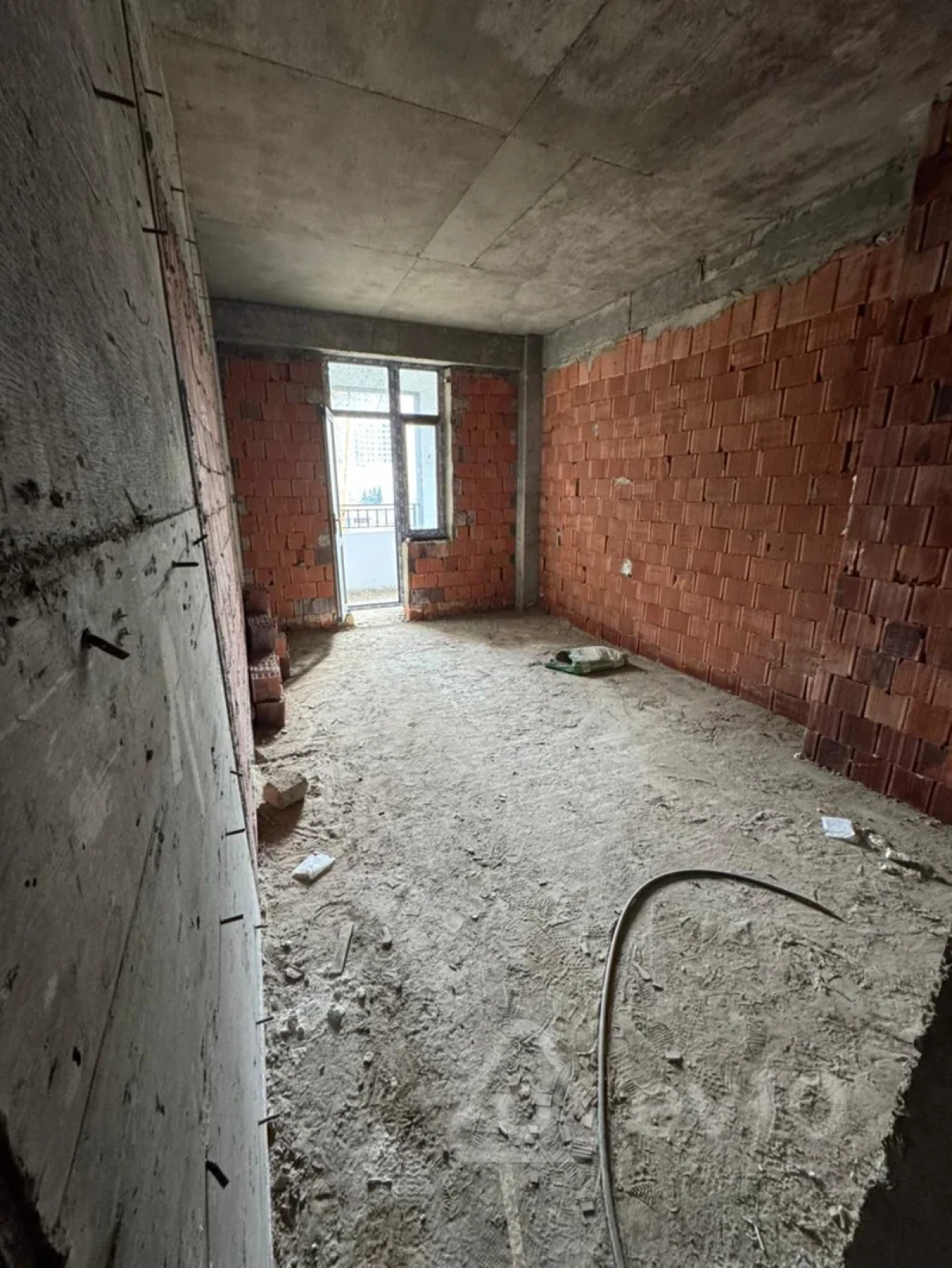 Satılır 3 otaqlı yeni tikili 117 m²