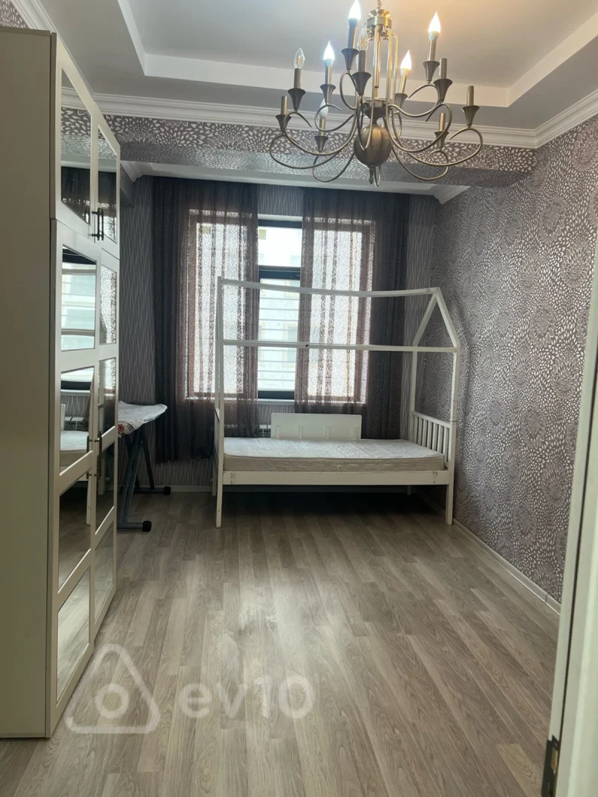 Kirayə verilir 2 otaqlı yeni tikili 89 m²