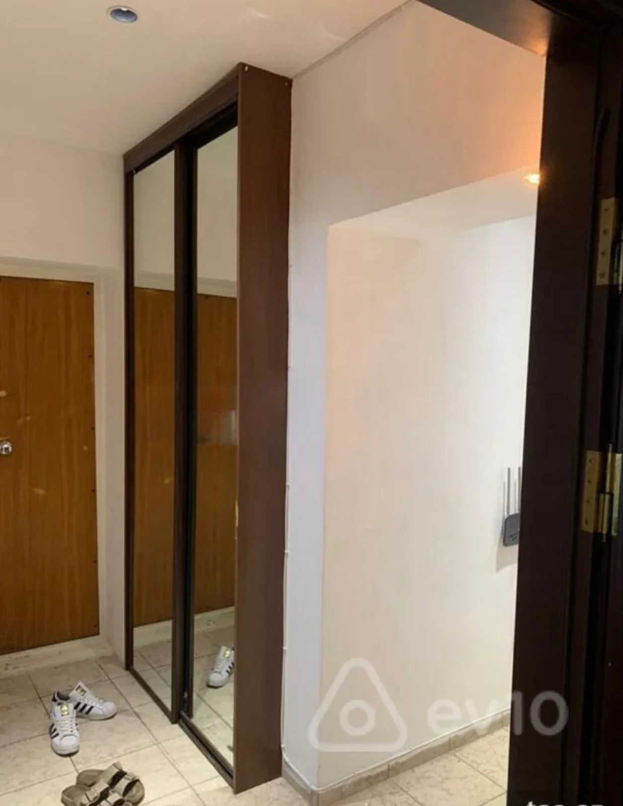 Kirayə verilir 2 otaqlı köhnə tikili 60 m²