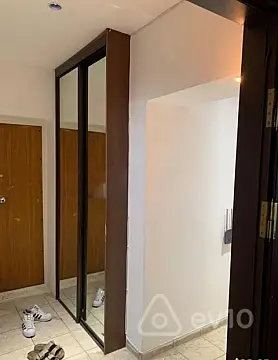 Kirayə verilir 2 otaqlı köhnə tikili 60 m²